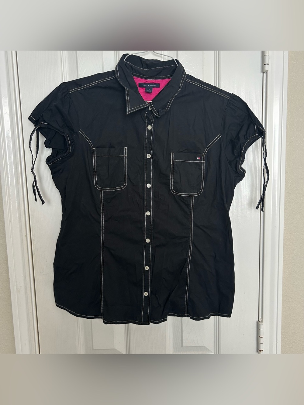 Vintage Y2K Style Tommy Hilfiger Women’s Button Up Black Shirt Size Large